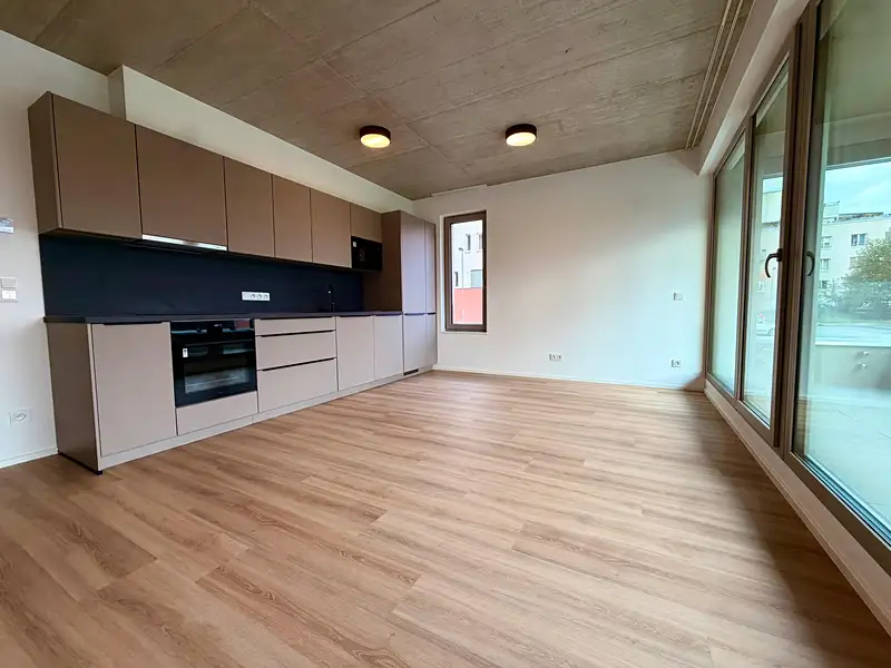 Pronájem bytu 2+kk 49 m², Praha – náhled fotky 1