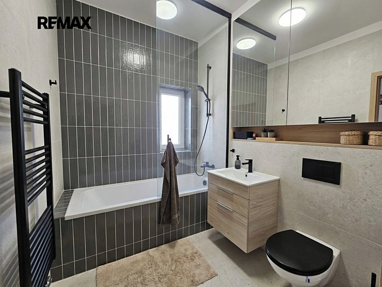 Prodej bytu 3+kk, 68 m² (6 z 9)