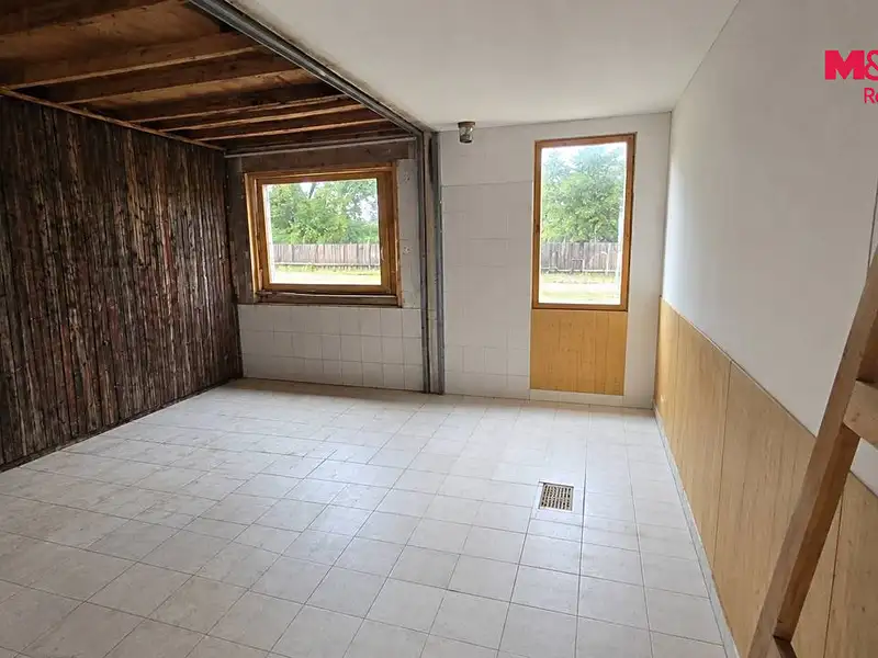 Prodej komerční nemovitosti 120 m², Chvojenec – náhled fotky 3