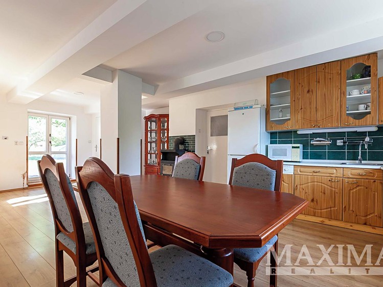 Prodej domu, 184 m² (6 z 30)