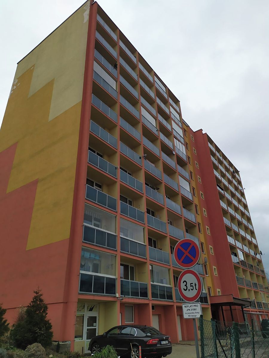 Pronájem bytu 1+kk 34 m², Liberec – fotka 1 z 3