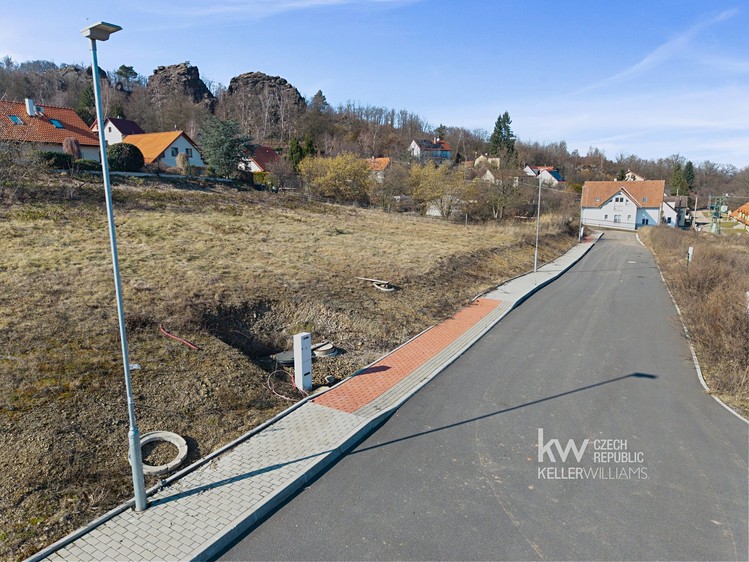 Prodej pozemku, 1 066 m² (9 z 17)