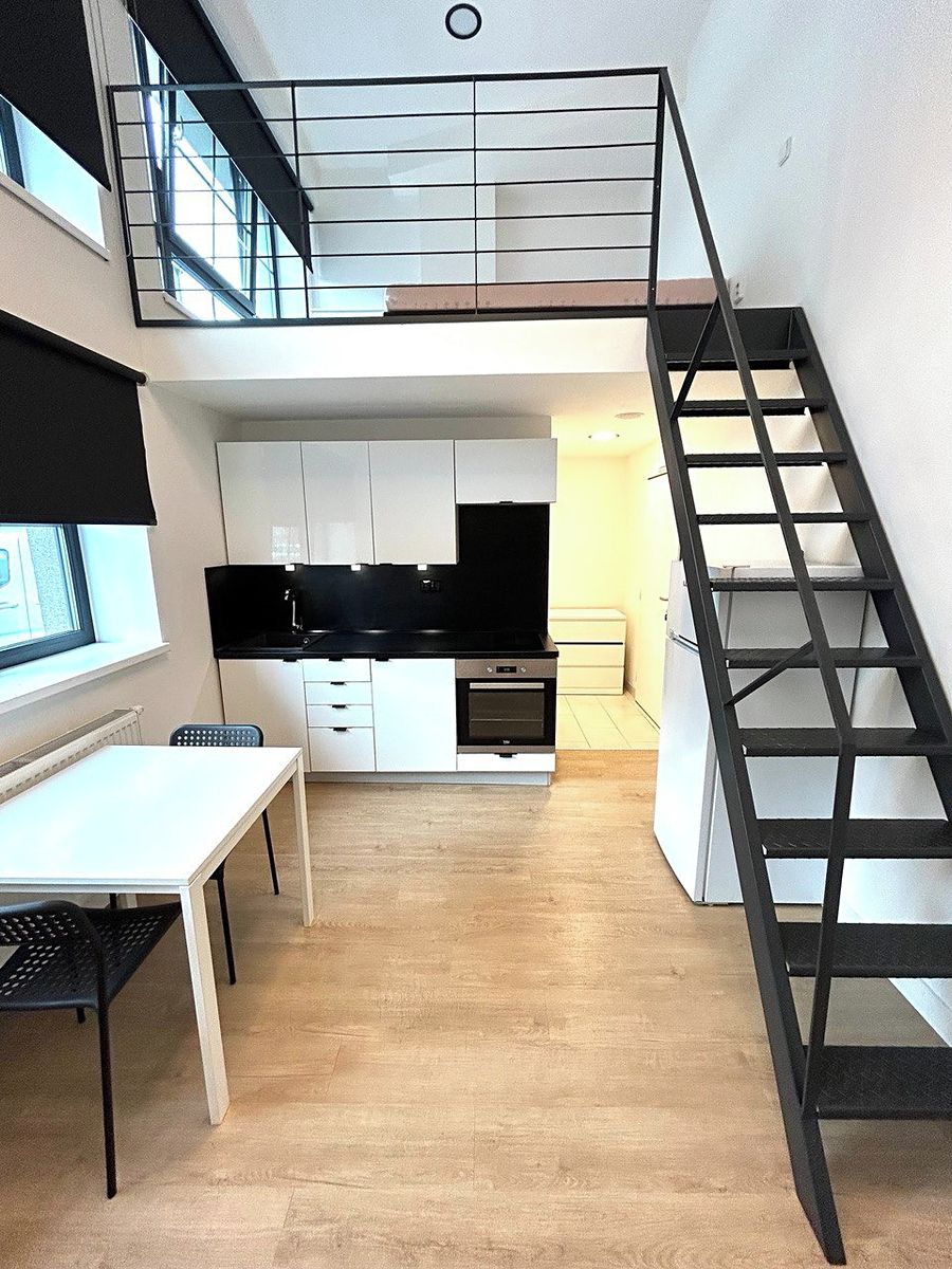 Pronájem bytu 1+kk 28 m², Dlouhopolsko – fotka 1 z 3