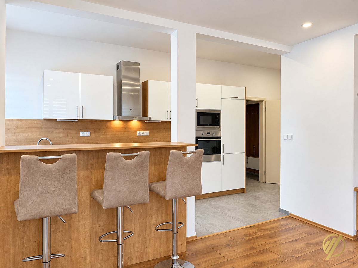 Pronájem bytu 3+kk 81 m² – fotografie 5