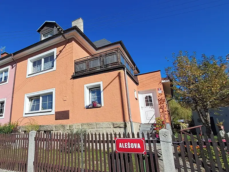 Prodej rodinného domu 240 m², pozemek 500 m², Aš – náhled fotky 2