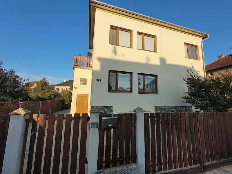 Prodej rodinného domu 200 m², pozemek 374 m², Litovel – náhled fotky 3