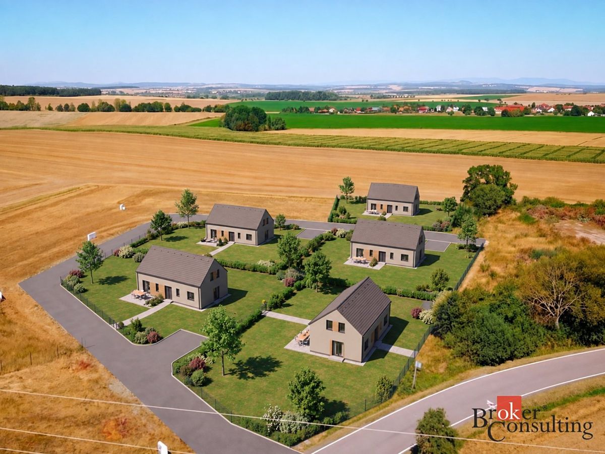 Prodej stavebního pozemku 943 m², Dolní Přím – fotka 1 z 3