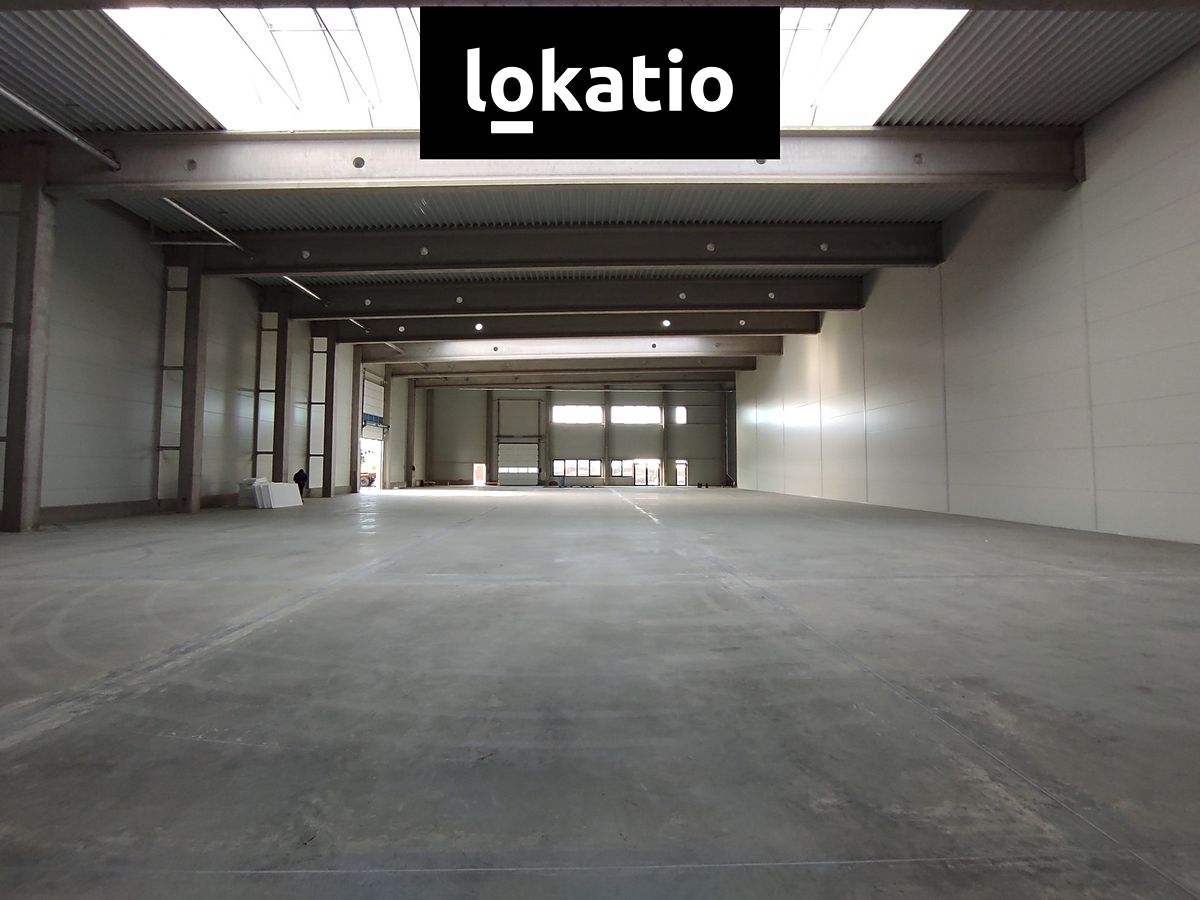 Pronájem skladového prostoru 1800 m², Kralupy nad Vltavou – fotka 1 z 3