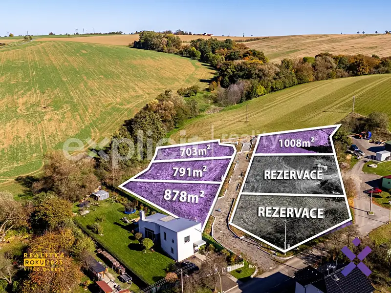 Prodej stavebního pozemku 1008 m², Lubná – náhled fotky 1