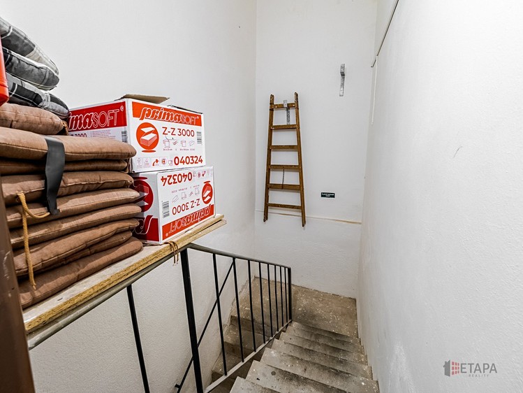 Prodej komerčního prostoru, 390 m² (17 z 25)