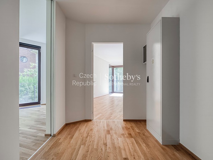 Prodej bytu 2+kk, 68 m² (4 z 17)