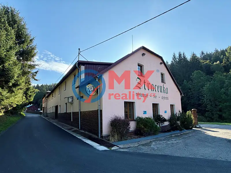 Prodej ubytovacího zařízení 2428 m², Sobotín – náhled fotky 2