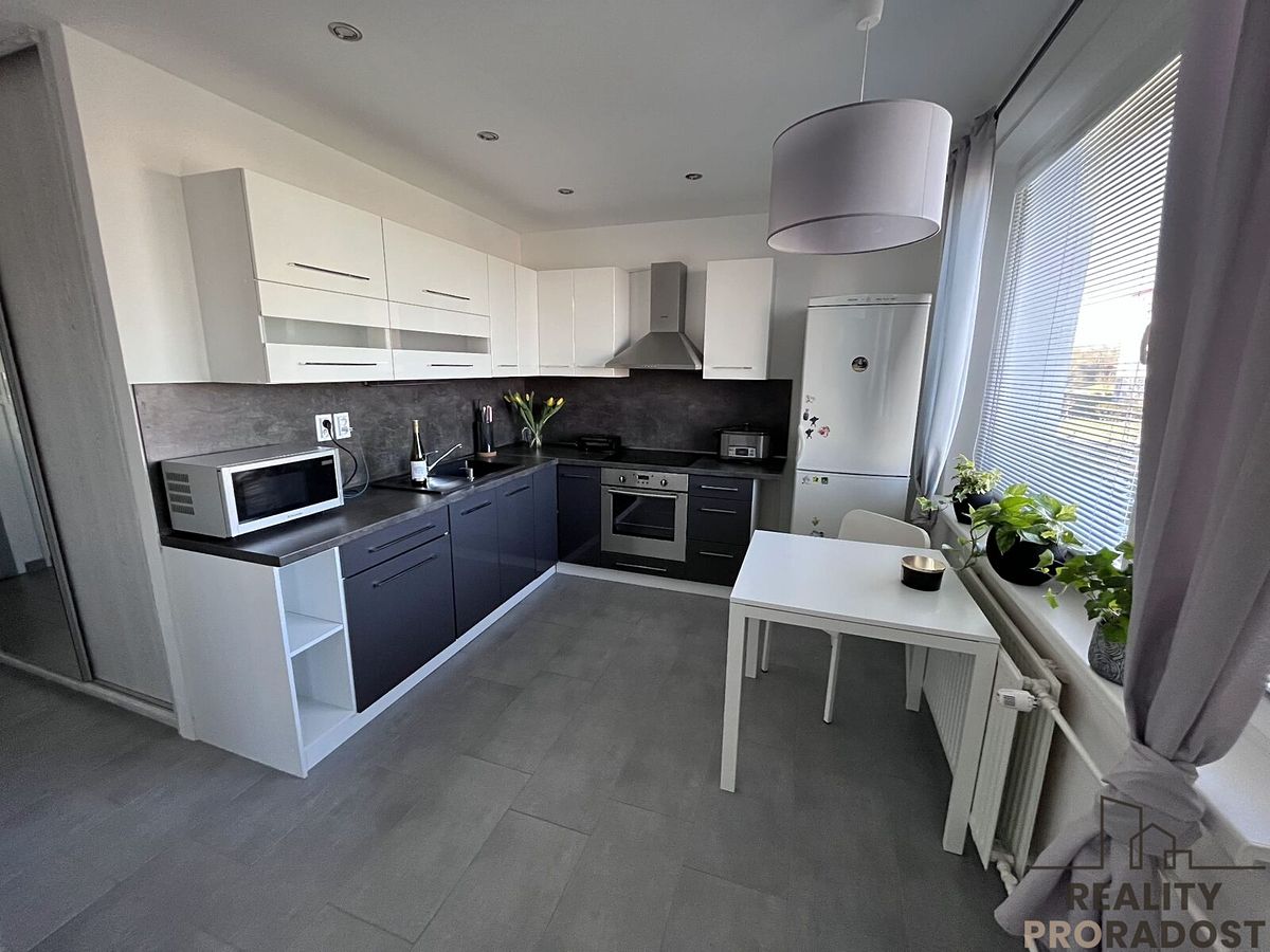 Pronájem bytu 2+kk 41 m²