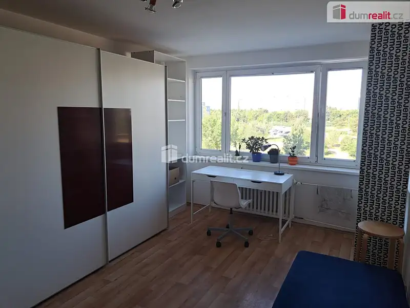 Pronájem bytu 1+kk 27 m², Praha – náhled fotky 1