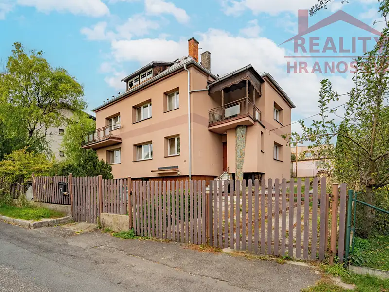 Prodej rodinného domu 230 m², pozemek 796 m², Vřesina – náhled fotky 1
