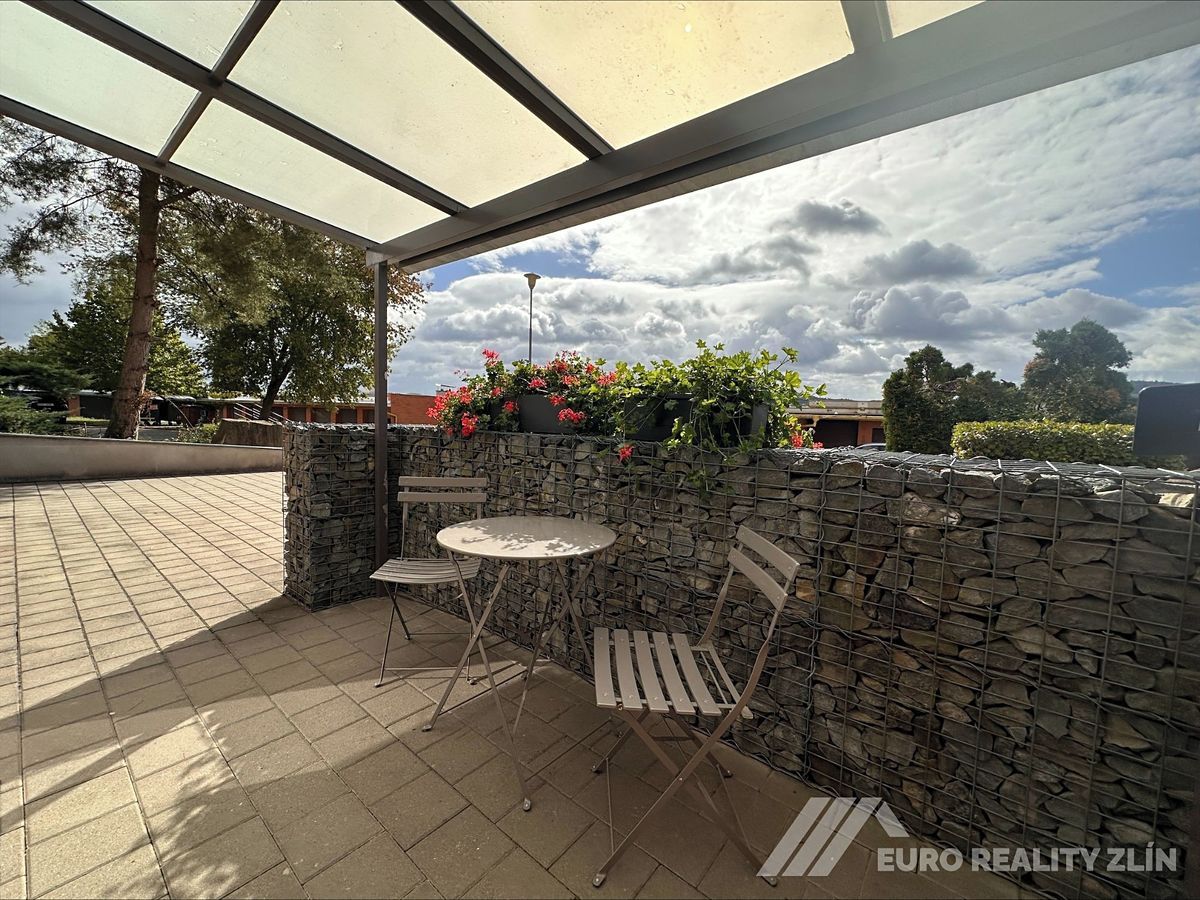 Pronájem bytu 2+kk 54 m²
