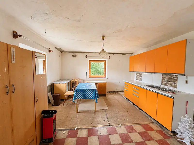 Prodej rodinného domu 60 m², pozemek 1691 m², Staré Smrkovice – náhled fotky 2
