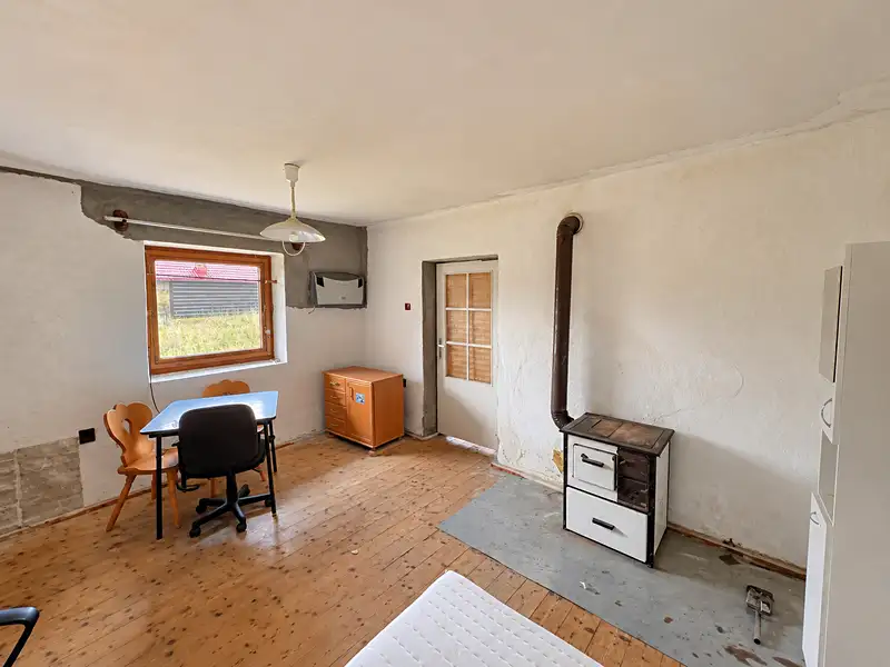 Prodej rodinného domu 60 m², pozemek 1691 m², Staré Smrkovice – náhled fotky 3