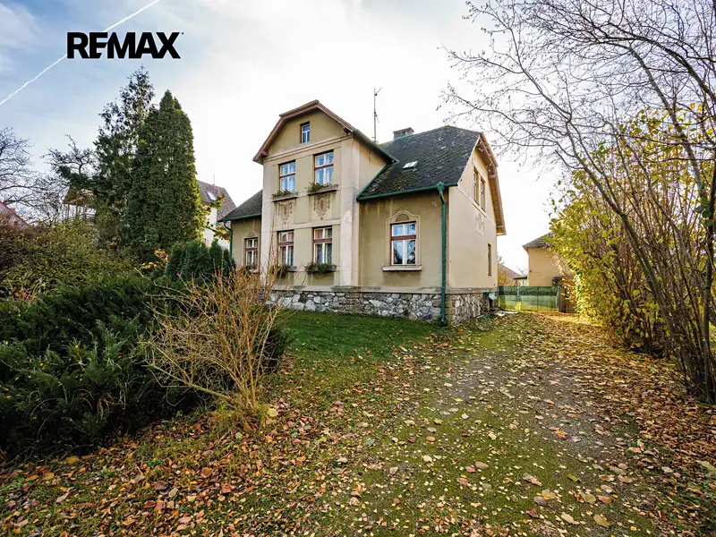 Prodej rodinného domu 216 m², pozemek 1646 m², Planá nad Lužnicí – náhled fotky 1