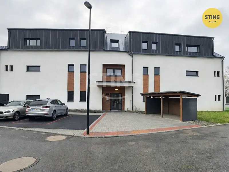 Pronájem bytu 3+kk 79 m², Ostrava – náhled fotky 2