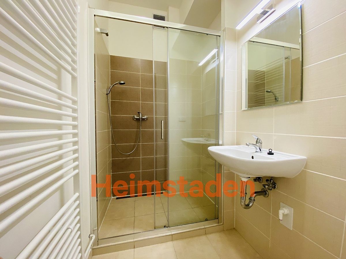 Pronájem bytu 3+1 77 m² – fotografie 4