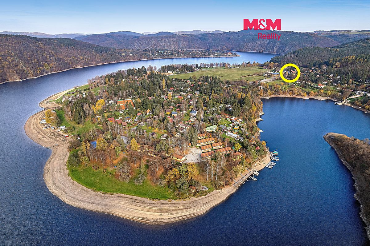 Prodej rodinného domu 333 m², pozemek 732 m², Křečovice – fotka 1 z 3