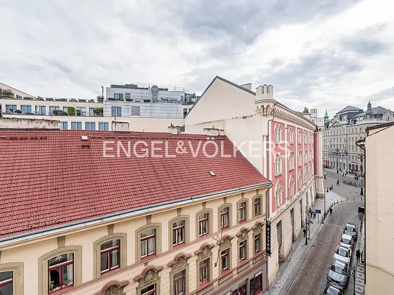 Pronájem bytu 2+1 72 m², Praha – náhled fotky 3