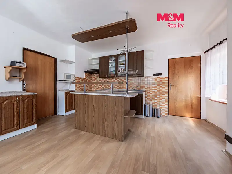 Prodej zemědělské usedlosti 177 m², pozemek 1204 m², Strunkovice nad Volyňkou – náhled fotky 1