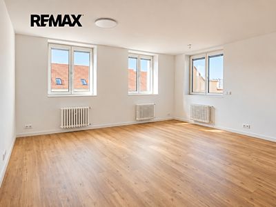 Pronájem bytu 2+kk 56 m²