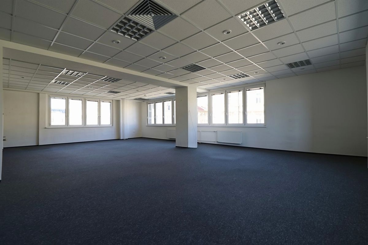 Pronájem kanceláře 100 m², Prostějov – fotka 1 z 3