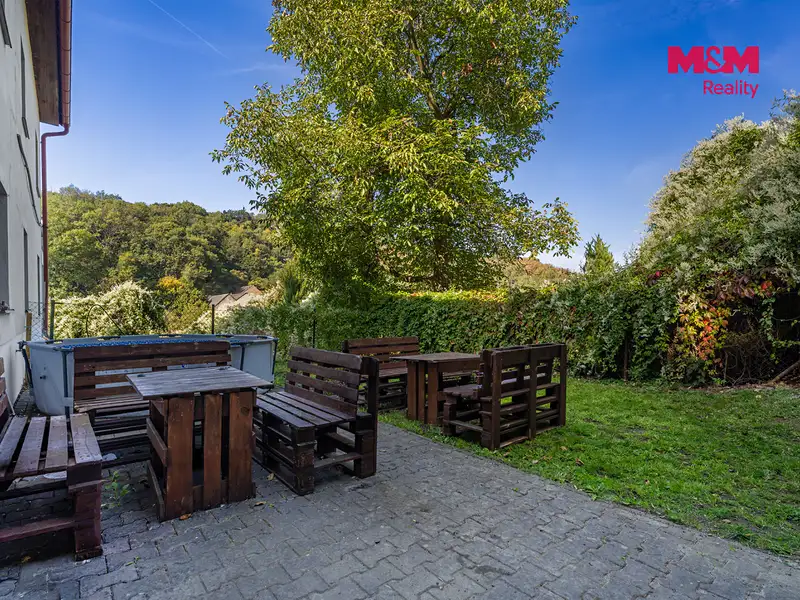Prodej bytu 3+kk 43 m², Velemín – náhled fotky 2