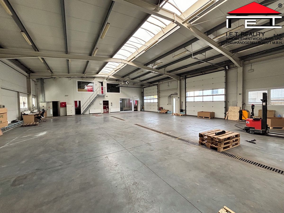 Pronájem obchodního prostoru 1073 m², Ostrava – fotka 1 z 3