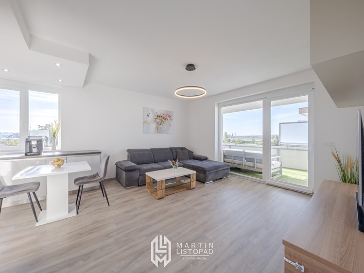 Квартира 2+kk на продаж, 76 м² (7 з 35)