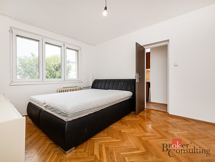 Prodej bytu 2+1, 49 m² (12 z 33)