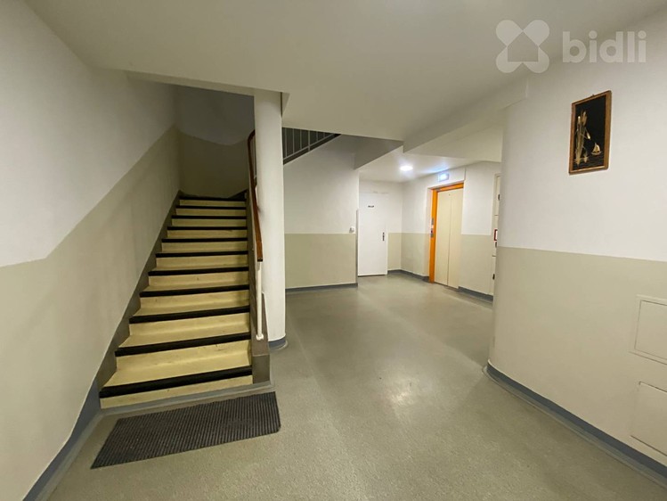 Квартира 3+kk в оренду, 65 м² (14 з 15)