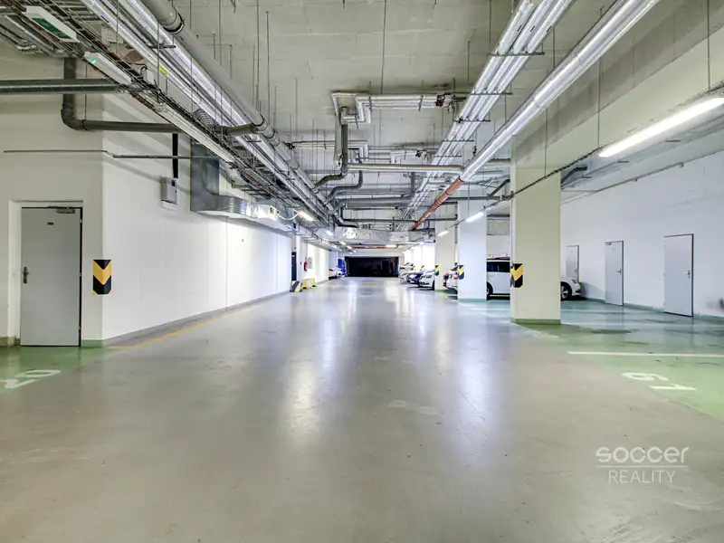Pronájem garážového stání 16 m², Praha – náhled fotky 3