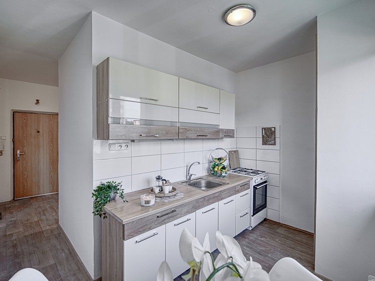 Pronájem bytu 2+1, 55 m² (24 z 34)