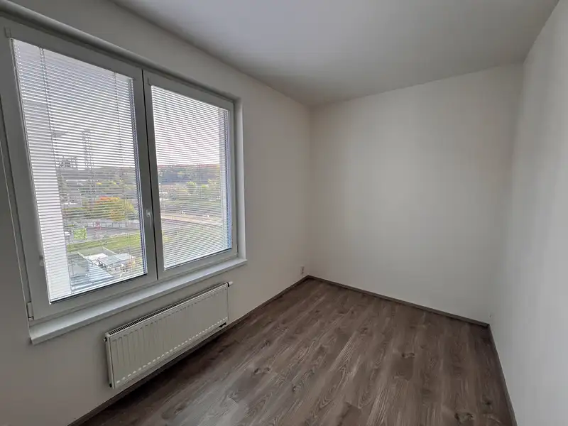 Prodej bytu 2+kk 43 m², Praha – náhled fotky 2