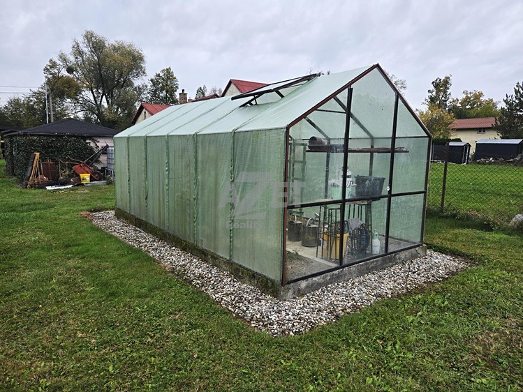 Prodej domu, 85 m² (15 z 23)