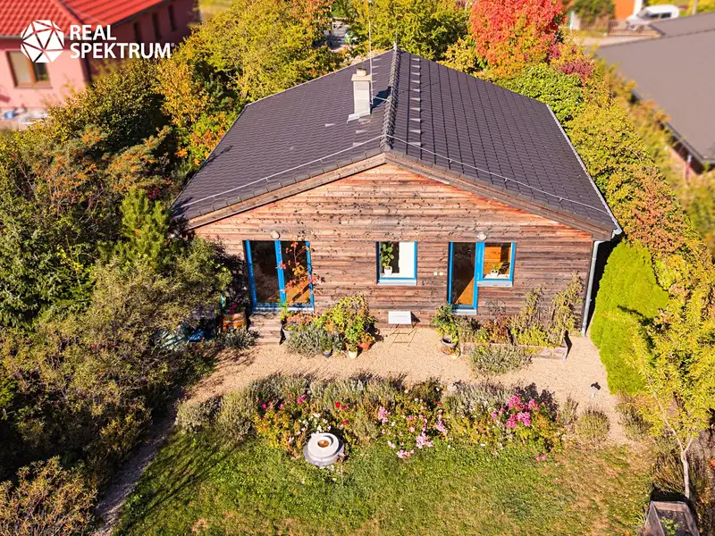 Prodej rodinného domu 70 m², pozemek 947 m², Lukovany – náhled fotky 1