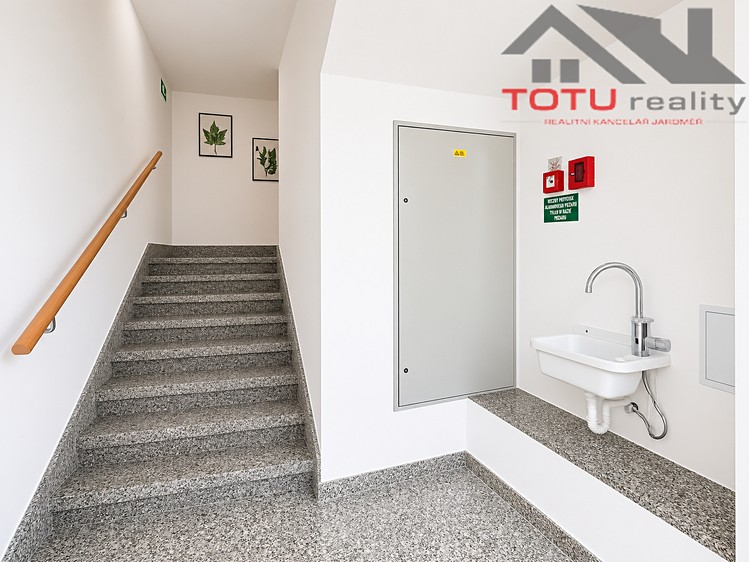 Квартира 1+kk в оренду, 45 м² (15 з 16)
