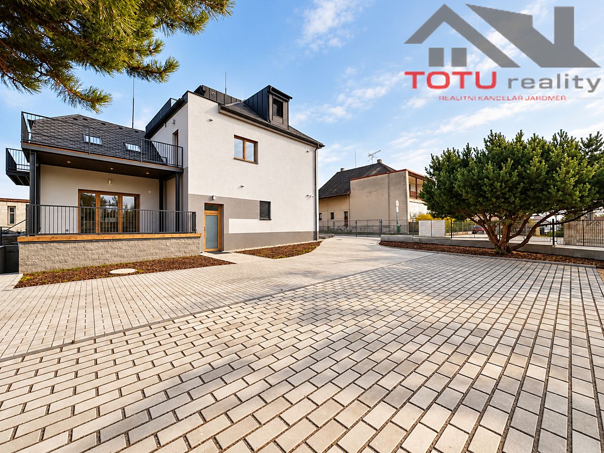 Pronájem bytu 2+kk 73 m²