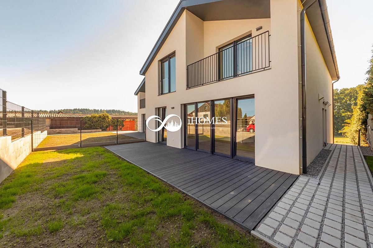 Prodej bytu 4+kk 84 m²