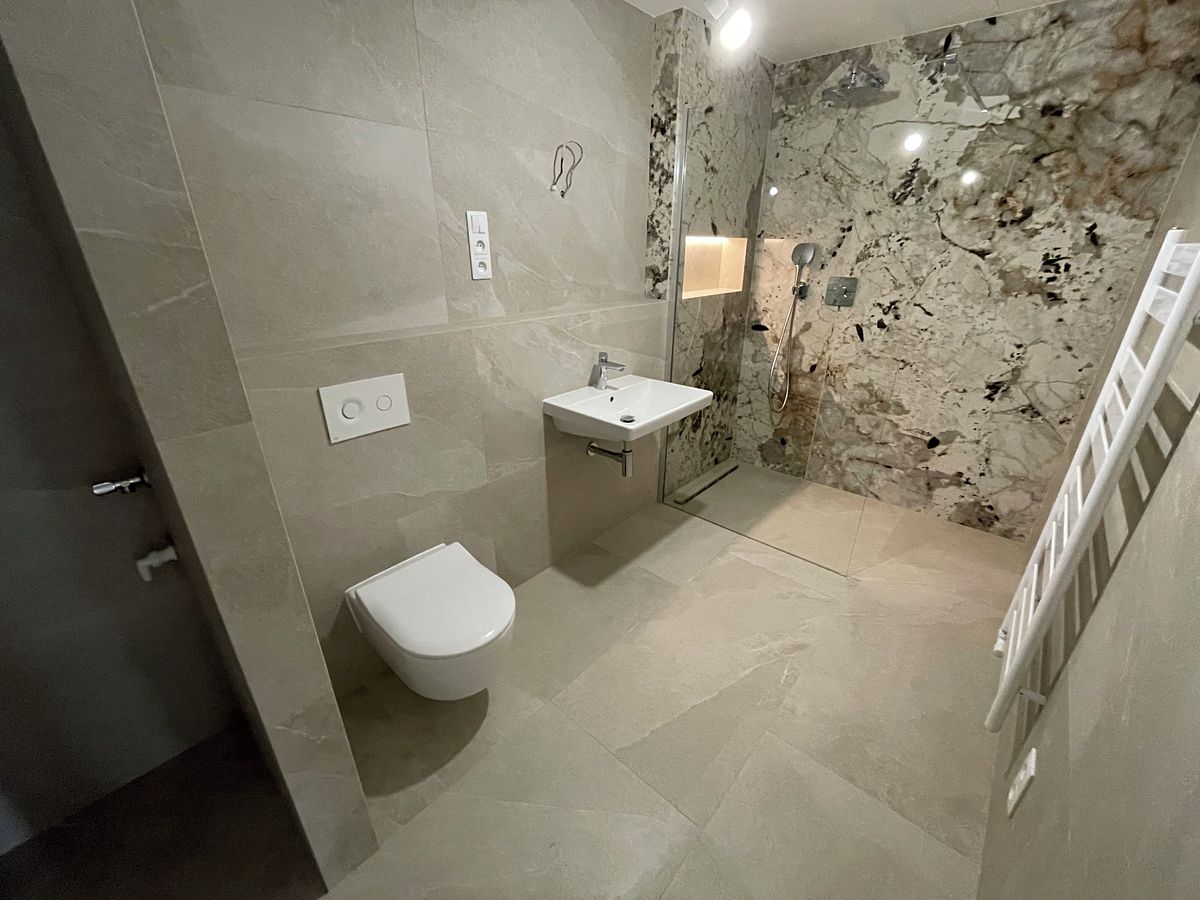 Pronájem bytu 2+kk 77 m² – fotografie 5