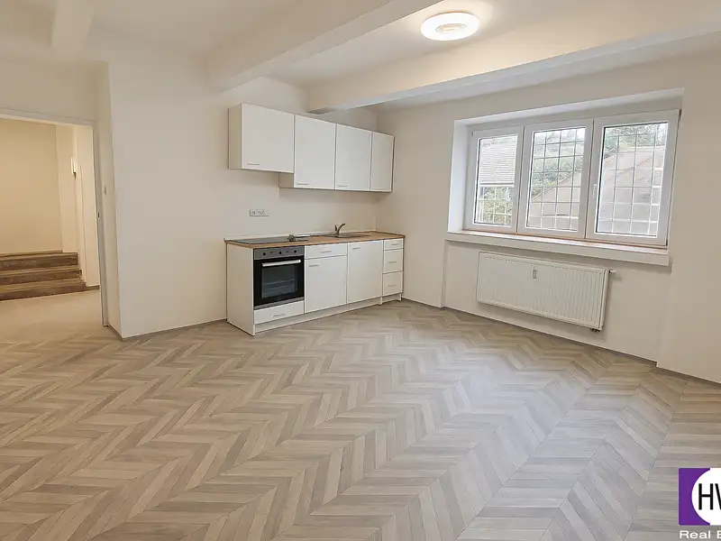 Pronájem bytu 2+kk 62 m², Praha – náhled fotky 2