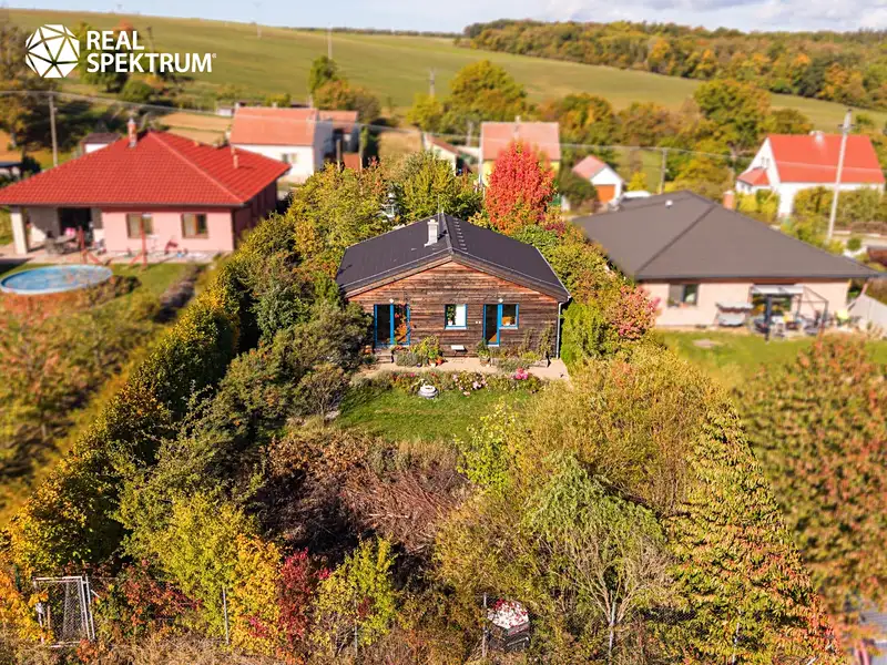 Prodej rodinného domu 70 m², pozemek 947 m², Lukovany – náhled fotky 2