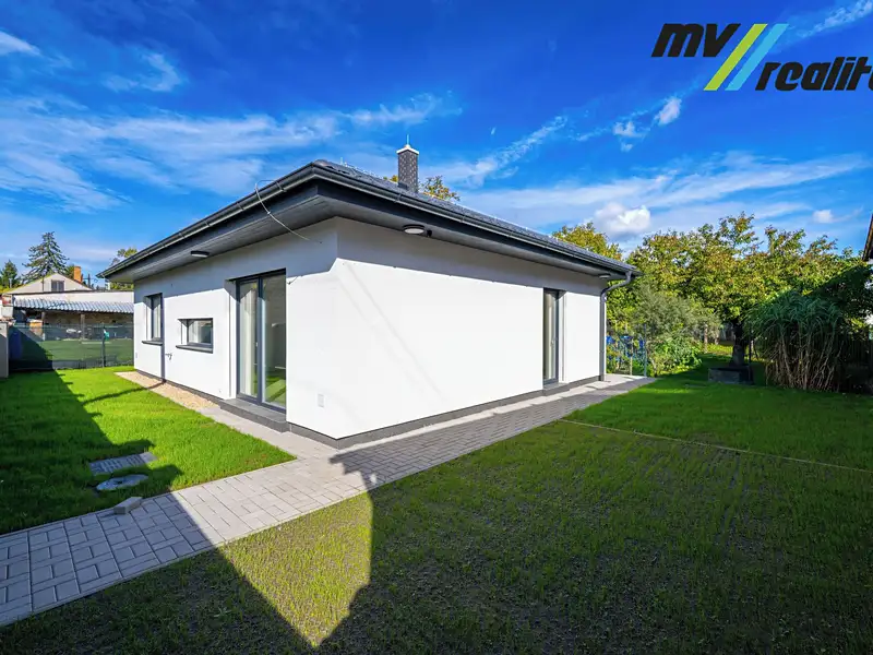 Prodej rodinného domu 80 m², pozemek 267 m², Milovice – náhled fotky 3