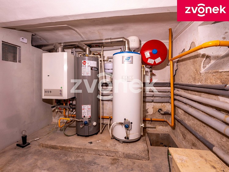 Будинок на продаж, 400 м² (35 з 40)