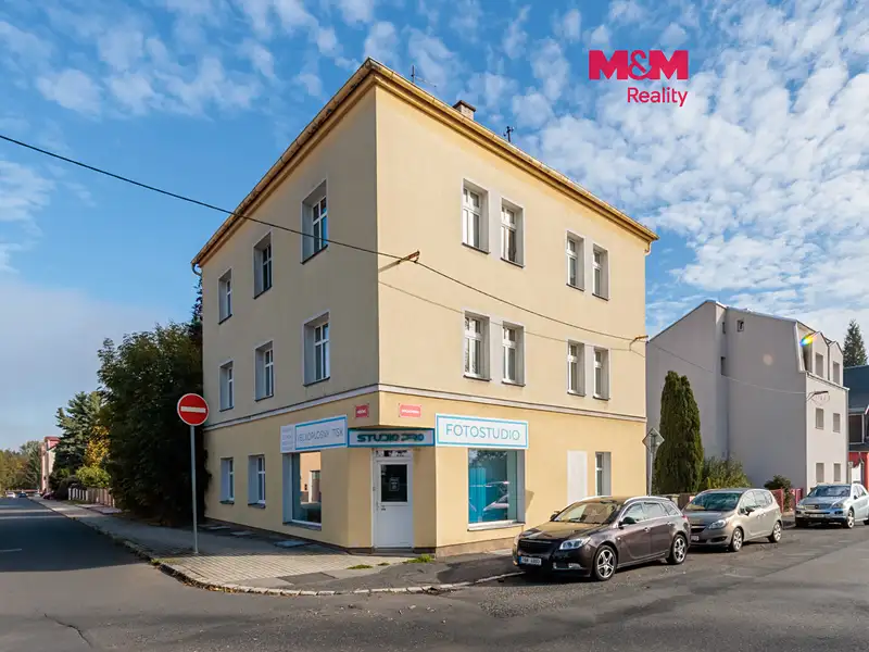 Pronájem bytu 1+1 33 m², Karlovy Vary – náhled fotky 1