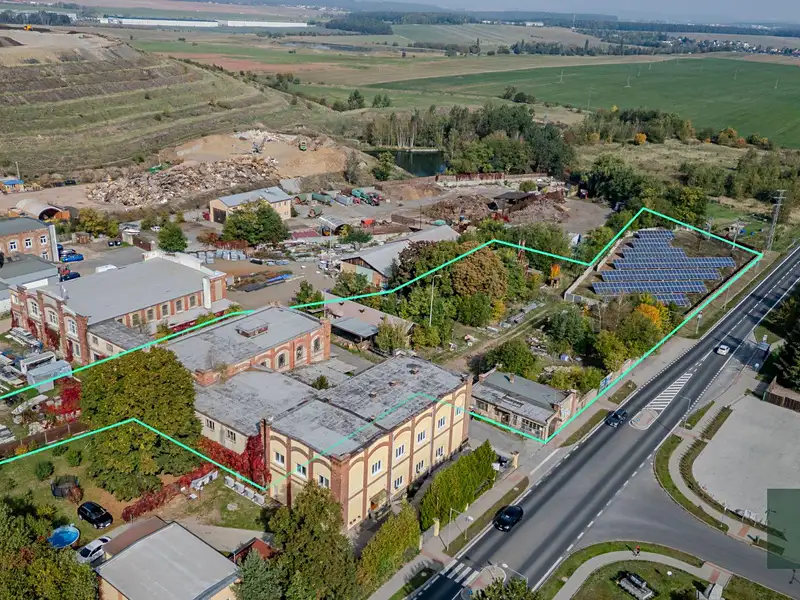 Prodej výrobní haly, prostoru 8824 m², Zbůch – náhled fotky 1